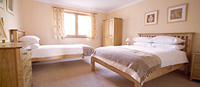 self catering scotland - bedroom